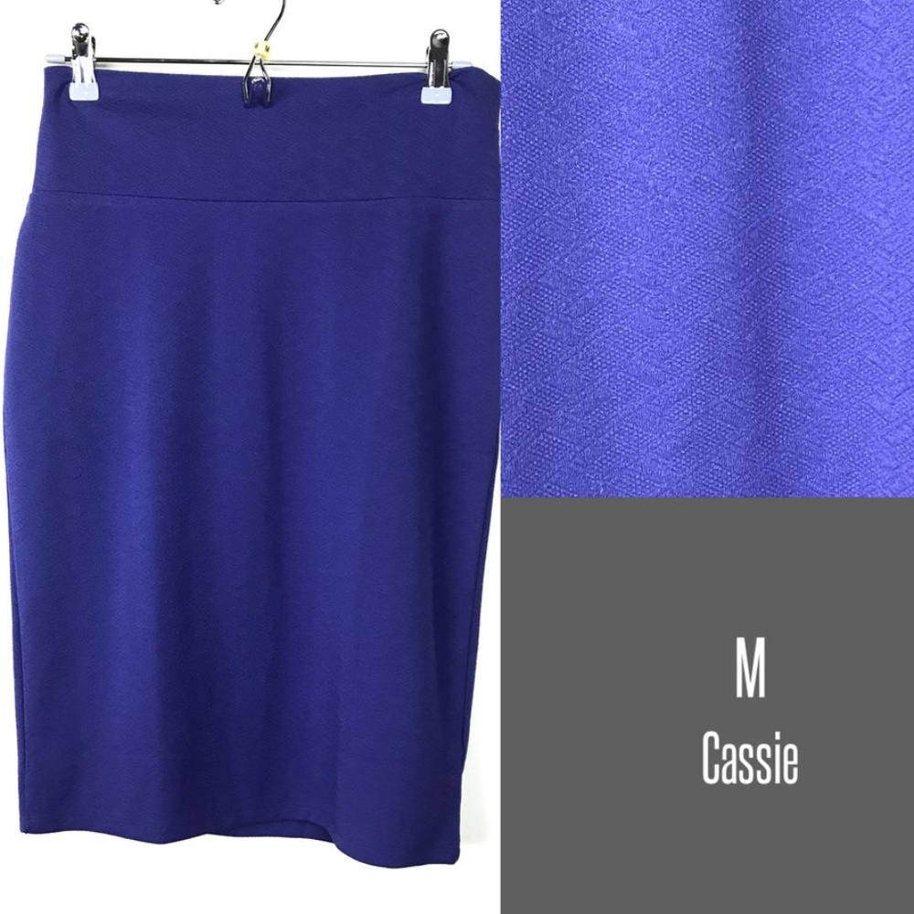 LuLaRoe Cassie Pencil Skirt NWT Medium Violet